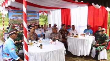 Kapolres Gayo Lues Bersama Forkopimda Ikuti Penanaman Bawang Putih Serentak
